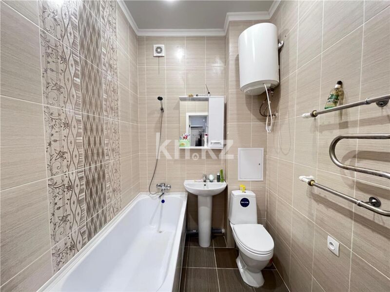 Продажа 2-комнатной квартиры, 64 м² - Продажа двухкомнатных квартир в Караганде - страница 2 фото 11 из 14
