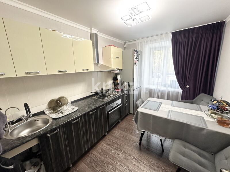 Продажа 3-комнатной квартиры, 50 м² - Недвижимость в Караганде фото 1 из 9