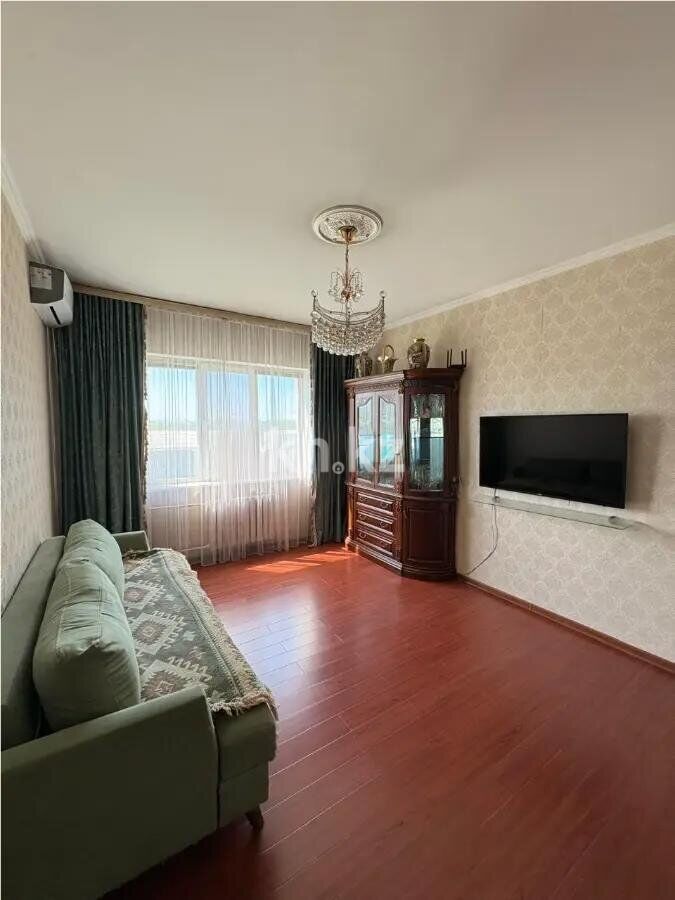 Продажа 3-комнатной квартиры, 71.2 м² - Продажа трехкомнатных квартир в панельном доме в Казахстане фото 1 из 6