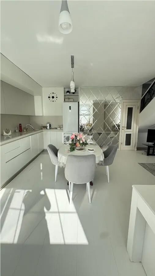 Продажа 4-комнатной квартиры, 171 м² - Продажа четырехкомнатных квартир в блочном доме в Казахстане - страница 4 фото 4 из 7