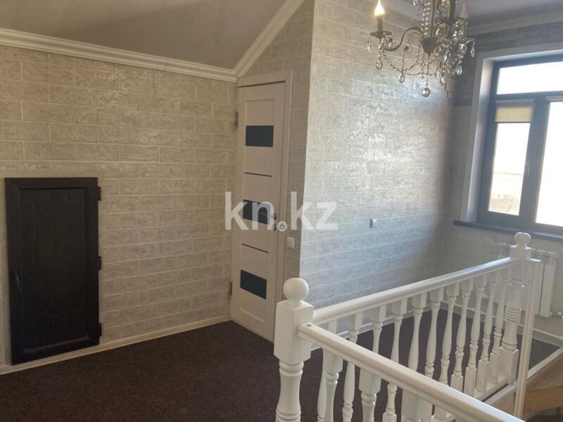 Продажа 9-комнатного дома, 286.3 м² - Продажа домов, коттеджей в Караганде - страница 5 фото 17 из 19