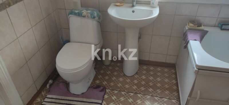 Продажа 4-комнатного дома, 75 м² - Продажа домов, коттеджей в Караганде - страница 4 фото 4 из 6