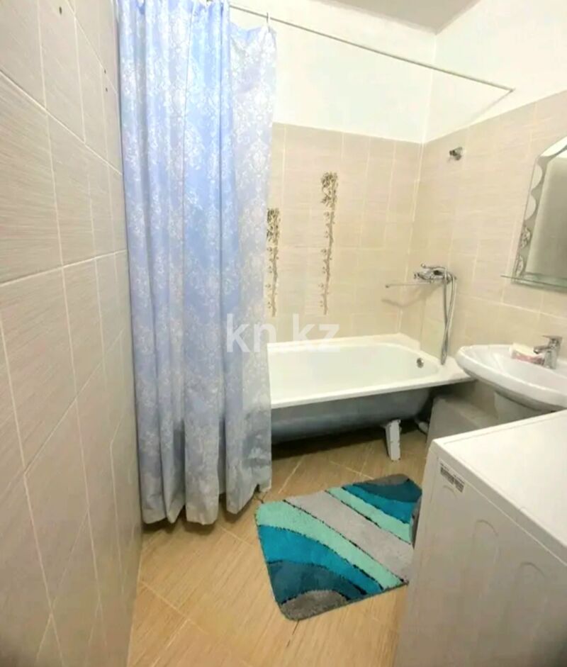 Продажа 3-комнатной квартиры, 70 м² - Продажа квартир в Аль-Фарабийском р-не Шымкента фото 20 из 24