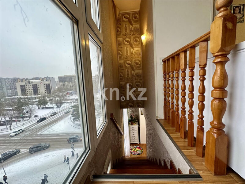 Продажа 4-комнатной квартиры, 110 м² - Продажа четырехкомнатных квартир в кирпичном доме в Караганде - страница 9 фото 13 из 18