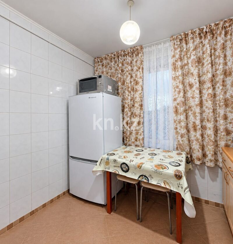 Аренда 1-комнатной квартиры, 45 м² - Аренда недвижимости в Атырау фото 5 из 8