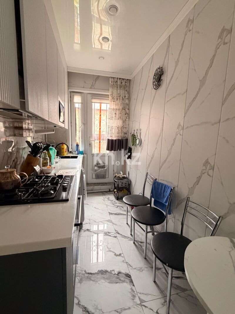 Продажа 3-комнатной квартиры, 62.8 м² - Продажа трехкомнатных квартир в Михайловке Караганды фото 11 из 18
