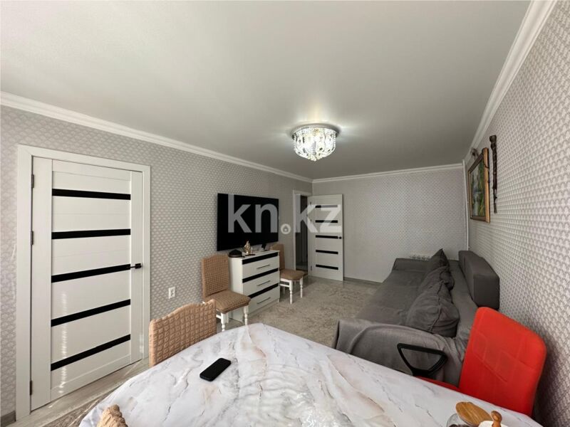 Продажа 3-комнатной квартиры, 61 м² - Продажа трехкомнатных квартир в Темиртау - страница 6 фото 1 из 14