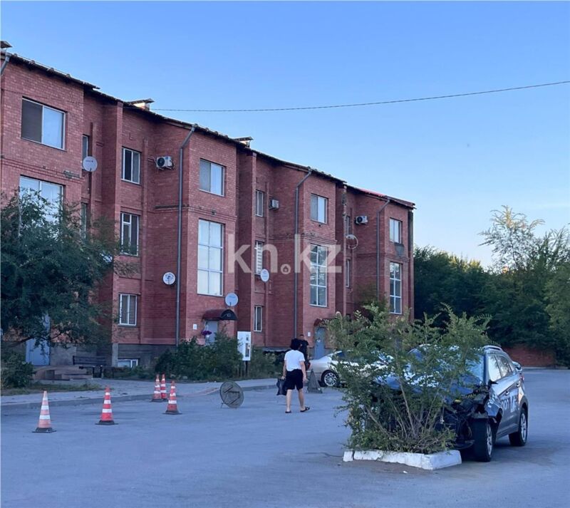 Продажа 1-комнатной квартиры, 38 м² - Продажа квартир в Караганде - страница 4 фото 12 из 13