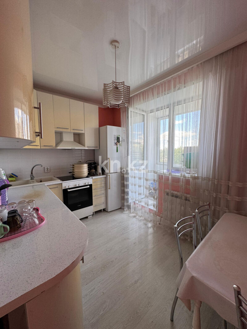 Продажа 2-комнатной квартиры, 56 м² - Продажа квартир в кирпичном доме в Караганде - страница 91 фото 9 из 16