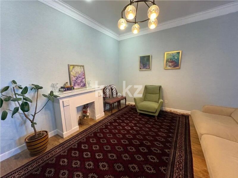 Продажа 4-комнатной квартиры, 165 м² - Продажа четырехкомнатных квартир в кирпичном доме в Казахстане - страница 23 фото 1 из 5