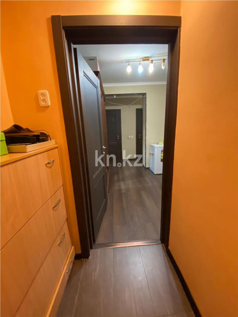 Продажа 4-комнатной квартиры, 80 м² - Продажа четырехкомнатных квартир в панельном доме в Караганде - страница 7 фото 17 из 24
