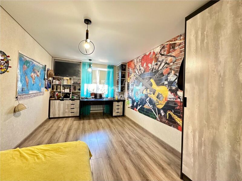Продажа 6-комнатного дома, 230 м² - Продажа домов, коттеджей в Караганде - страница 6 фото 16 из 33