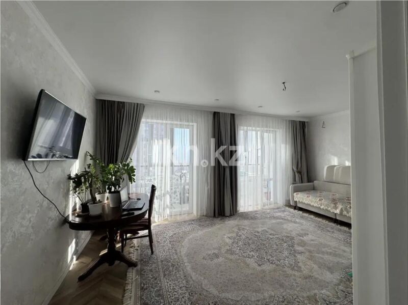 Продажа 4-комнатной квартиры, 130 м² - Продажа четырехкомнатных квартир в Караганде - страница 5 фото 1 из 8