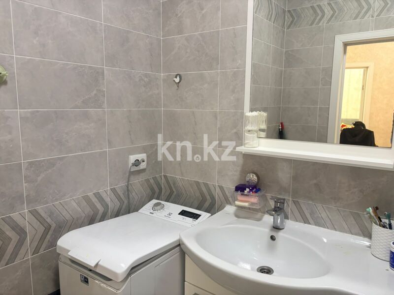 Продажа 3-комнатной квартиры, 92.4 м² - Продажа трехкомнатных квартир на Юго-Востоке Караганды фото 13 из 26