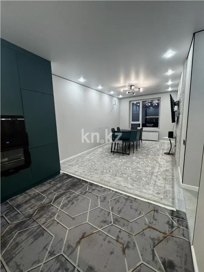 Продажа 3-комнатной квартиры, 63 м² - Продажа квартир в монолитно-каркасном доме в Казахстане - страница 34 фото 1 из 6