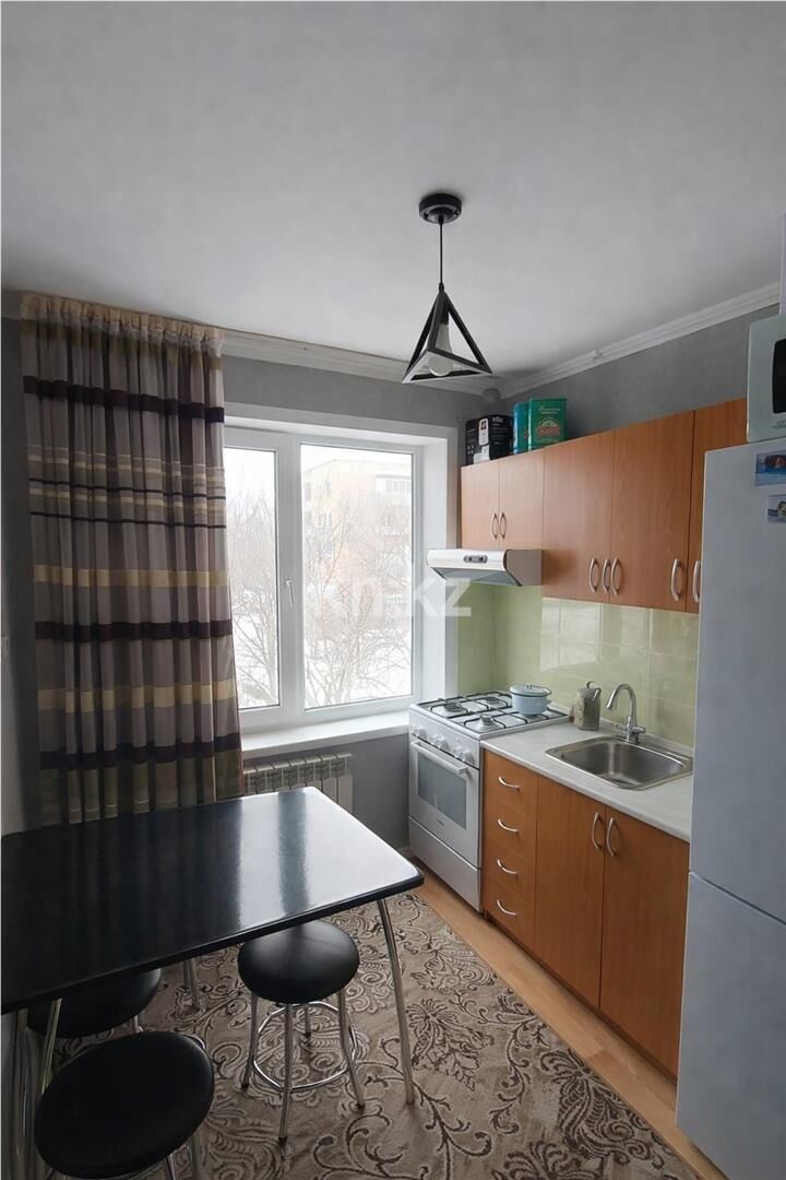 Продажа 4-комнатной квартиры, 61 м² - Продажа четырехкомнатных квартир в панельном доме в Караганде фото 12 из 14