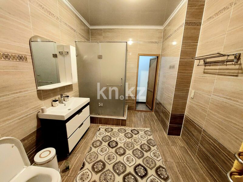 Продажа 3-комнатной квартиры, 145 м² - Продажа квартир в кирпичном доме в Шымкенте фото 9 из 27