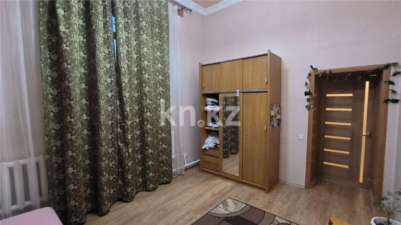 Продажа 4-комнатного дома, 151 м² - Продажа домов, коттеджей в Караганде - страница 2 фото 8 из 24