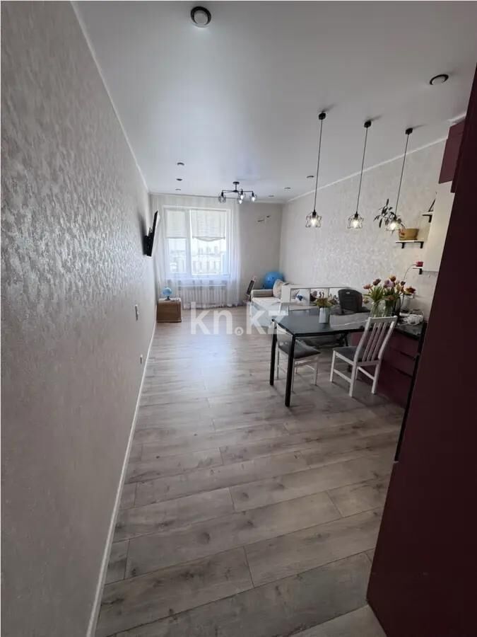 Продажа 3-комнатной квартиры, 79 м² - Продажа квартир в монолитно-каркасном доме в Астане - страница 125 фото 1 из 6