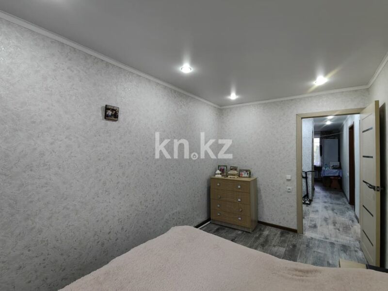 Продажа 3-комнатной квартиры, 61 м² - Продажа трехкомнатных квартир в Михайловке Караганды - страница 2 фото 9 из 32