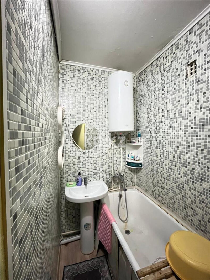Продажа 1-комнатной квартиры, 35 м² - Продажа квартир в Пришахтинске Караганды - страница 8 фото 6 из 9