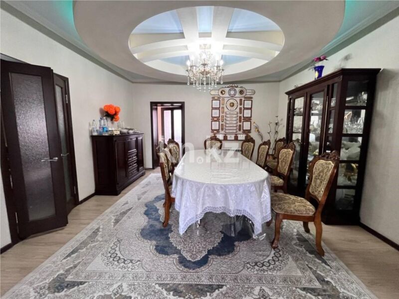 Продажа 8-комнатного дома, 357.5 м² - Продажа домов, коттеджей в Караганде - страница 5 фото 21 из 62