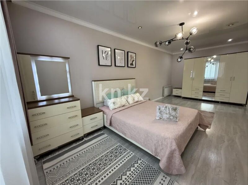 Продажа 2-комнатной квартиры, 70 м² - Продажа двухкомнатных квартир в р-не Есиль Астаны - страница 41 фото 2 из 5