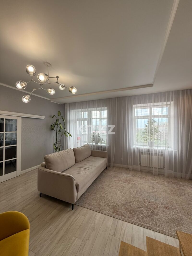 Продажа 4-комнатной квартиры, 138.4 м² - Продажа четырехкомнатных квартир в кирпичном доме в Караганде фото 4 из 31