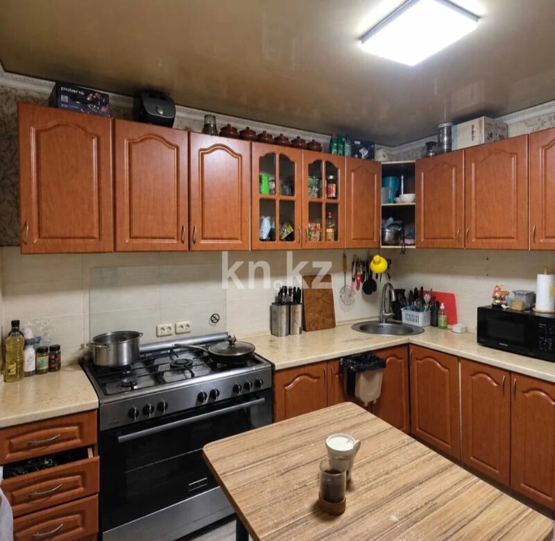 Продажа 3-комнатной квартиры, 65 м² - Продажа трехкомнатных квартир в Пришахтинске Караганды фото 11 из 12