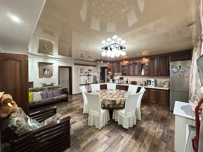 Продажа 5-комнатного дома, 222 м² - Продажа недвижимости в Караганде - страница 3 фото 27 из 40