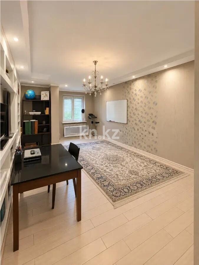 Продажа 4-комнатной квартиры, 165.3 м² - Продажа четырехкомнатных квартир в кирпичном доме в Алматы фото 4 из 8