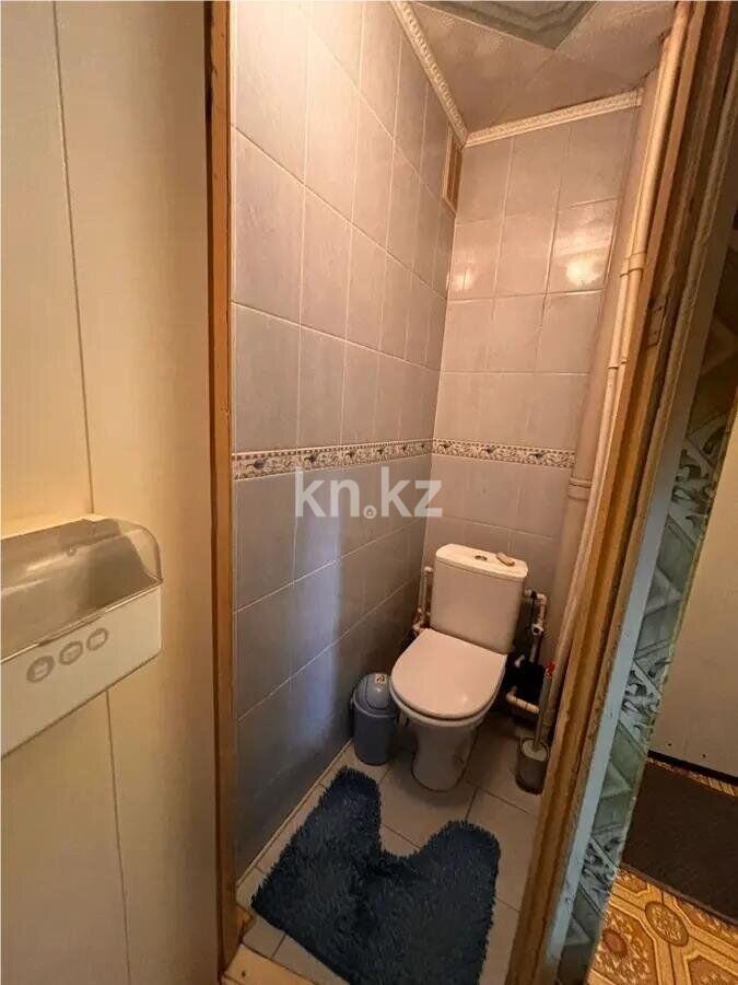 Продажа 3-комнатной квартиры, 47 м² - Продажа трехкомнатных квартир на Юго-Востоке Караганды фото 6 из 7