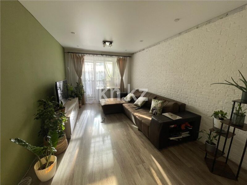 Продажа 2-комнатной квартиры, 44 м² - Продажа квартир в Городе Караганды - страница 3 фото 1 из 9