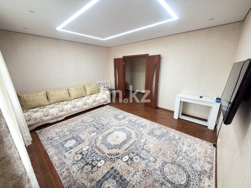 Продажа 1-комнатной квартиры, 46.5 м² - Продажа однокомнатных квартир в панельном доме в Караганде - страница 4 фото 2 из 28