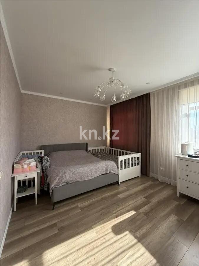 Продажа 4-комнатной квартиры, 160 м² - Продажа четырехкомнатных квартир от собственников в Казахстане фото 3 из 7