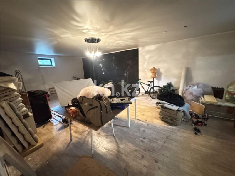 Продажа 4-комнатного дома, 367.4 м² - Продажа домов, коттеджей в Караганде - страница 4 фото 32 из 38