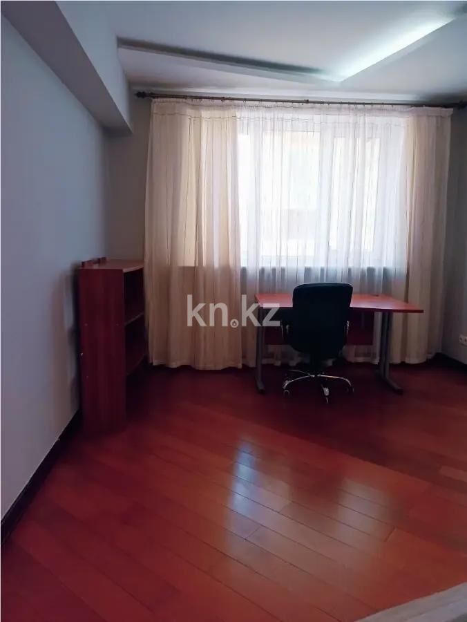Продажа 5-комнатной квартиры, 175 м² - Продажа пятикомнатных и более квартир в Медеуском р-не Алматы - страница 2 фото 5 из 10