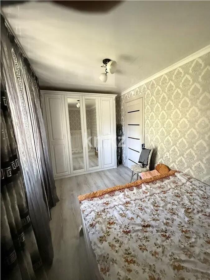 Продажа 3-комнатной квартиры, 50 м² - Продажа квартир от собственников в Караганде фото 2 из 6