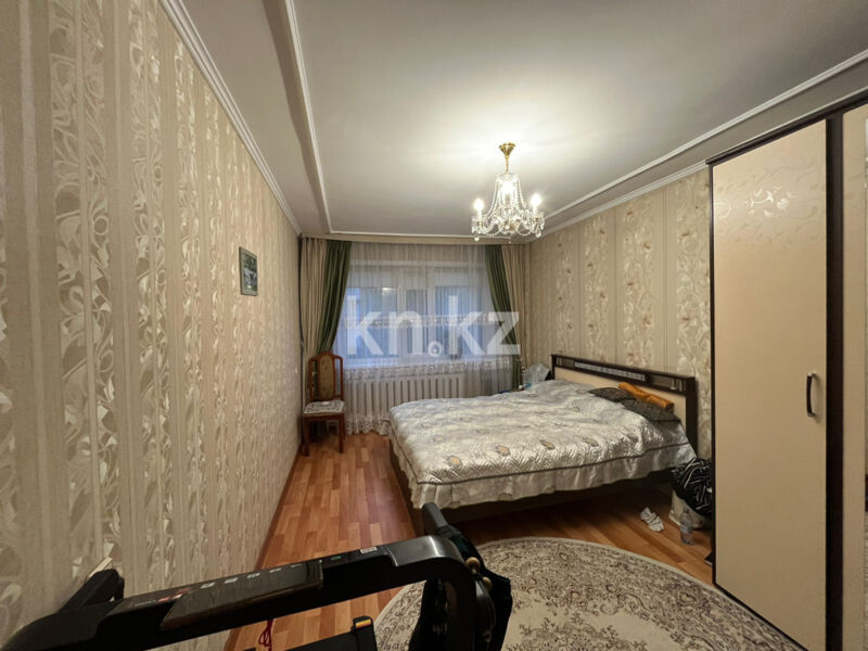 Продажа 4-комнатной квартиры, 77 м² - Продажа четырехкомнатных квартир в панельном доме в Караганде - страница 6 фото 11 из 18