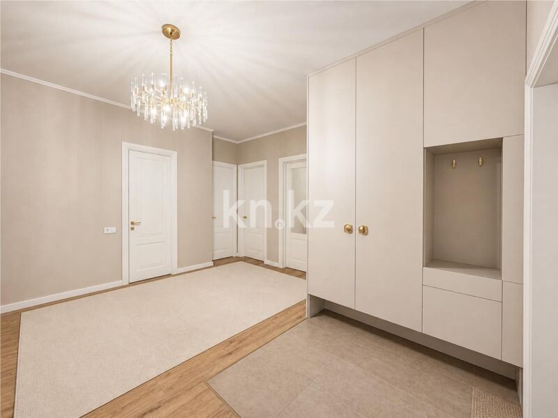 Продажа 4-комнатной квартиры, 119 м² - Продажа четырехкомнатных квартир в кирпичном доме в Караганде - страница 4 фото 3 из 14