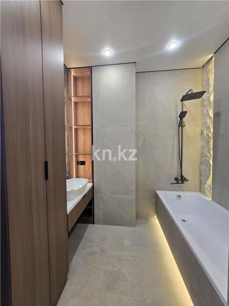 Продажа 3-комнатной квартиры, 78 м² - Продажа трехкомнатных квартир в Караганде фото 13 из 19