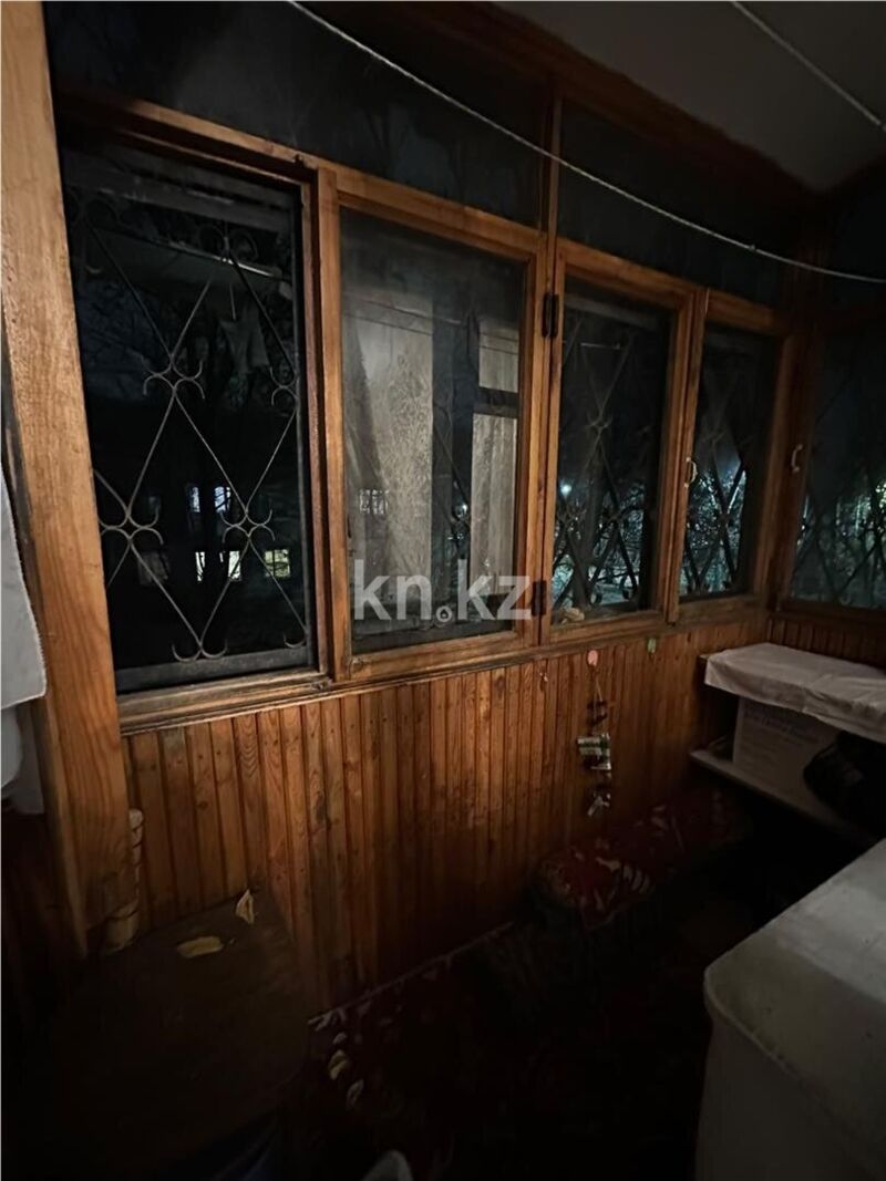 Продажа 3-комнатной квартиры, 56 м² - Продажа квартир в районе Михайловка в Караганде фото 12 из 14