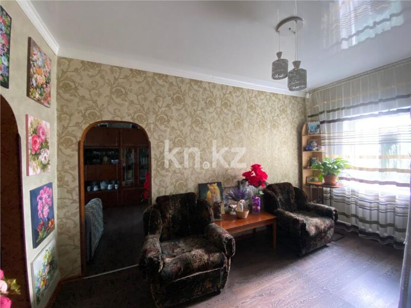 Продажа 6-комнатного дома, 90 м² - Продажа домов, коттеджей в Караганде - страница 7 фото 10 из 18