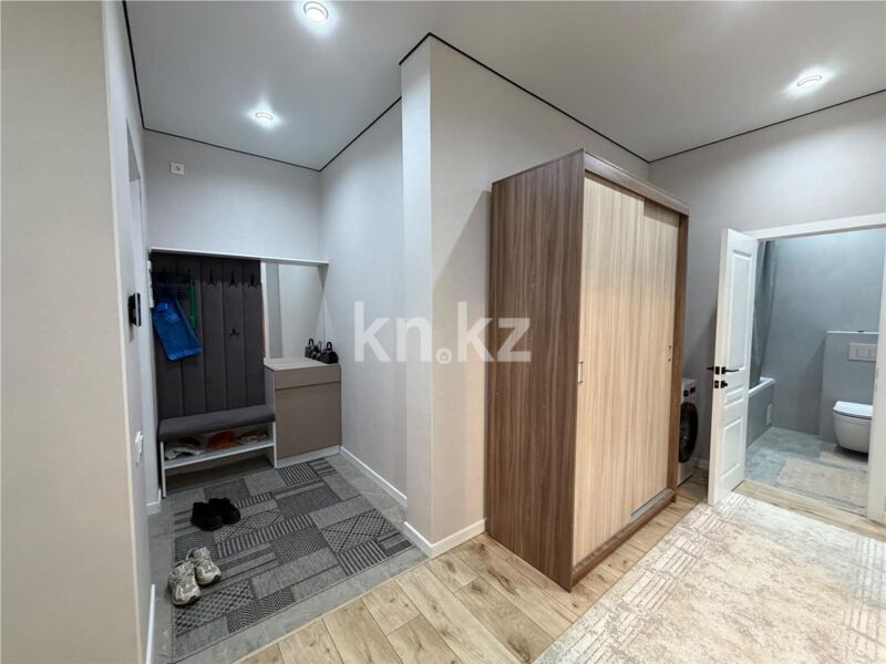 Продажа 2-комнатной квартиры, 67 м² - Продажа квартир на Юго-Востоке Караганды - страница 3 фото 12 из 39