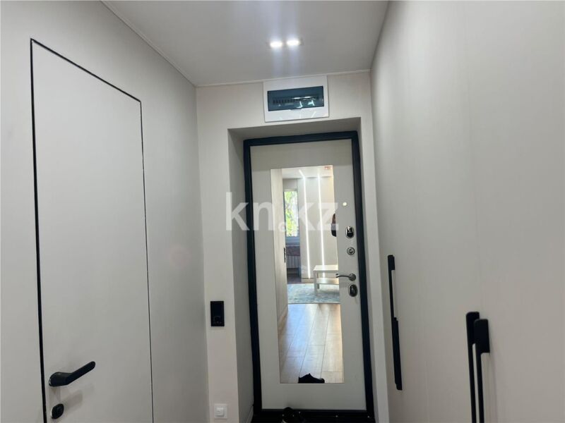 Продажа 1-комнатной квартиры, 44 м² - Продажа квартир в Михайловке Караганды - страница 4 фото 2 из 11