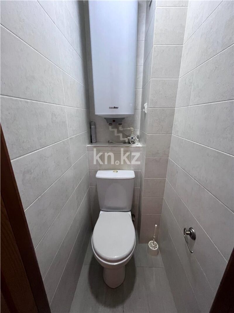 Продажа 3-комнатной квартиры, 63 м² - Продажа трехкомнатных квартир в Караганде - страница 4 фото 21 из 27