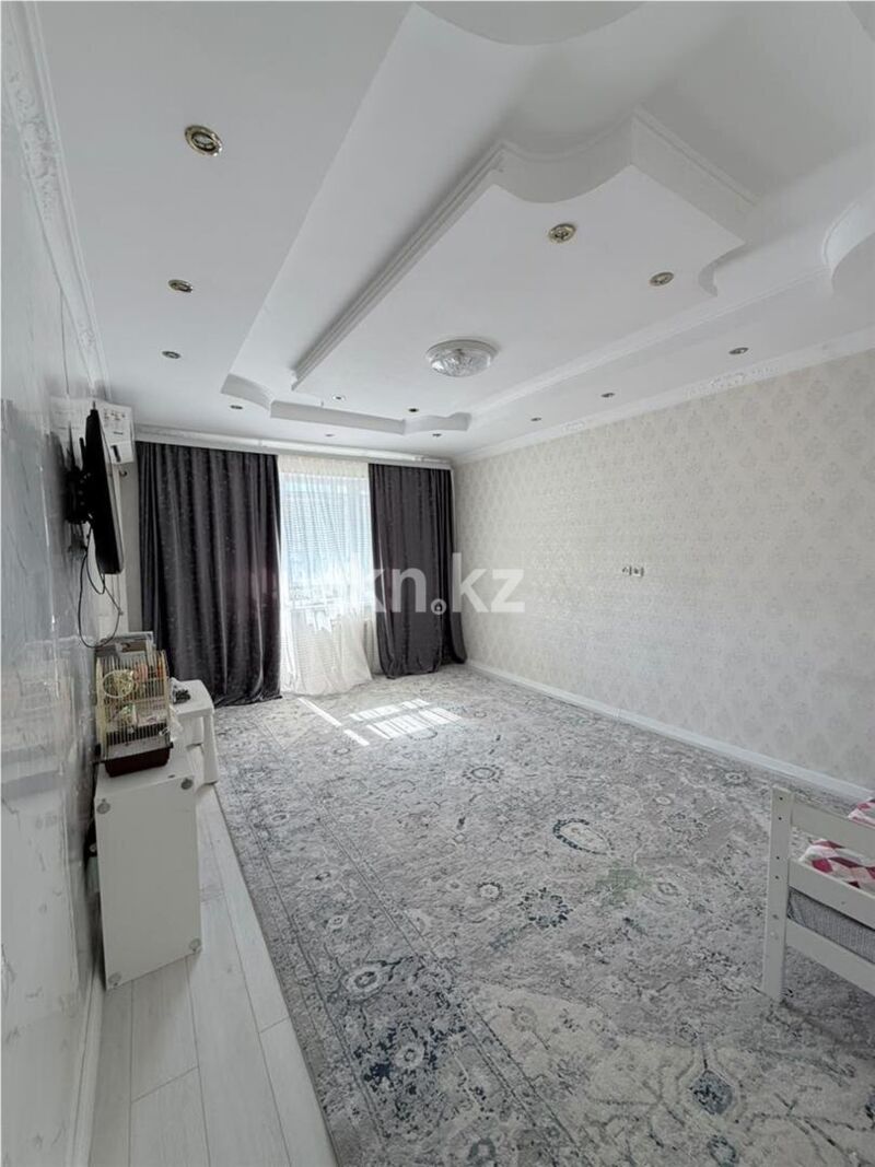 Продажа 3-комнатной квартиры, 76 м² - Продажа трехкомнатных квартир на Юго-Востоке Караганды - страница 15 фото 1 из 10