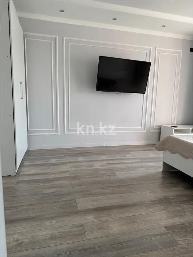 Продажа 1-комнатной квартиры, 41 м² - Продажа квартир в монолитно-каркасном доме в Казахстане - страница 19 фото 1 из 5