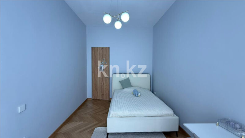 Продажа 5-комнатной квартиры, 155 м² - Продажа пятикомнатных и более квартир в кирпичном доме в Астане - страница 2 фото 12 из 21