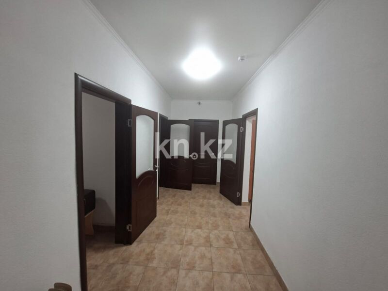 Продажа помещения, 103 м² - Продажа офисных и торговых помещений в Караганде фото 1 из 20